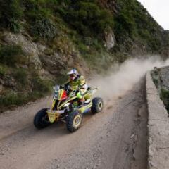 Casale terminó la etapa pese a fuerte choque con un auto