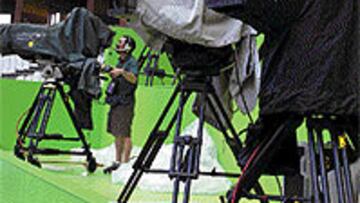 <b>TODO LISTO.</B> El Estadio de Saint Dennis se engalana para este evento.