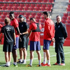 Machín: "El partido ante el Alavés vale más de tres puntos"