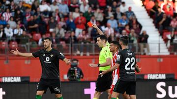 03/12/23 PARTIDO PRIMERA DIVISION
ALMERIA - BETIS
EXPULSION TARJETA ROJA BELLERIN