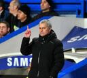 Mourinho, operado en París de una vieja lesión en el codo