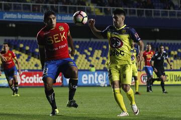 TRas varios años en Unión Española, el lateral derecho busca club en la liga local.
