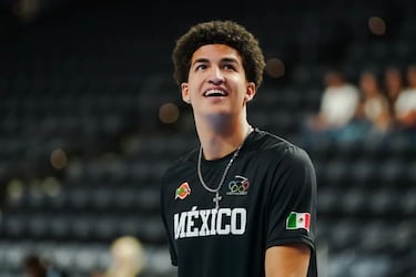 Karim López y 70 más