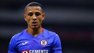 Yotún deja Cruz Azul