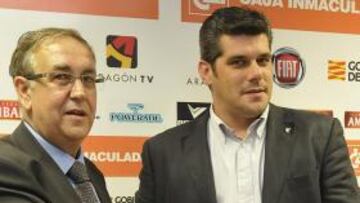 <b>PRESENTACIÓN. </b>Hernández y Losfablos, en el acto de ayer.