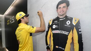 Carlos Sainz, en la sede de Renault. 