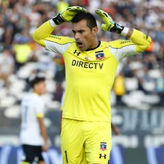 Justo Villar vuelve dispuesto a recuperar el arco de Colo Colo