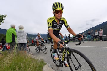 Esteban Chaves y Miguel Ángel López fueron protagonistas de la etapa 17. El corredor del Mitchelton-Scott terminó segundo, mientras que el pedalista del Astana subió un puesto en la general. 