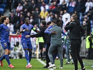 Monaco�s US forward #09 Folarin Balogun (C) celebrates with his teamates after scoring a goal during the French L1 football match between Olympique Lyonnais (OL) and AS Monaco (ASM) at the Groupama Stadium in Decines-Charpieu, central-eastern France on March 22, 2026. (Photo by JEFF PACHOUD / AFP)