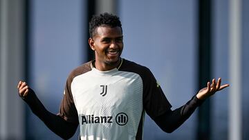 Juan David Cabal, lateral izquierdo de la Juventus