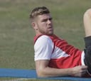 Alberto Moreno a sus colegas de vestuario: “Iré al Real Madrid”