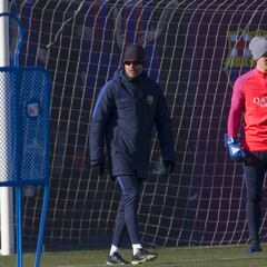 Aleix Vidal vuelve a la lista; Rafinha sigue de baja