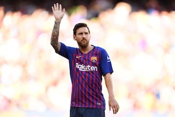 Lionel Messi en la presentación de la plantilla ante la afición previa al partido. 