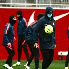 Lopetegui: "La Policía no te puede permitir una velocidad y la Guardia Civil, otra"