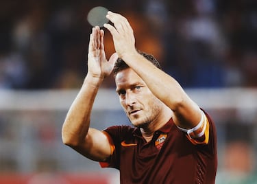 Ha sido el eterno capitán de la Roma. El italiano es de los pocos jugadores que puede decir que es un 'one club man' jugando toda su carrera con la misma camiseta. Con la Roma ha ganado una Liga, dos copas de Italia y dos supercopas. 
	
En Europa se le ha resistido la barrera de los cuartos de final hasta donde ha llegado siendo eliminado por el Manchester United en 2007 y 2008. 
