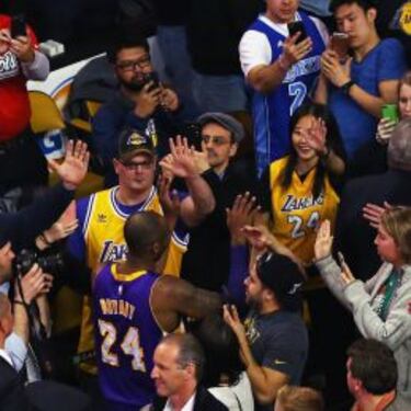 Emotiva victoria de despedida en Boston para Kobe Bryant (15+11)