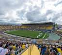 Llenazo amarillo en el Estadio de Gran Canaria para recibir al Deportivo