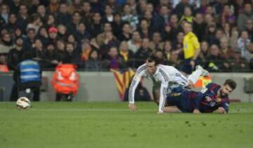 Bale y Piqué.