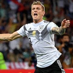 Kroos revive al campeón