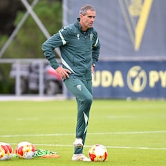 El Racing mete miedo al Cádiz