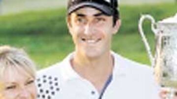 <b>GEOFF Y ESPOSA. </b>Una foto inolvidable.