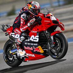 Acosta: “Ha sido como perder la virginidad”