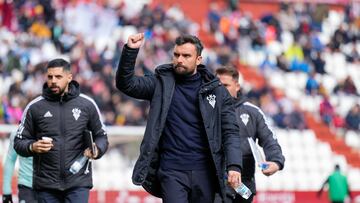 Rubén Albés celebra el triunfo del Albacete ante el Málaga en el Carlos Belmonte.
RUBEN ALBES
