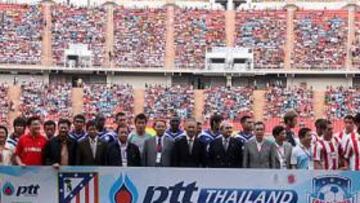 <b>AMISTAD. </b>El Atlético ya jugó en Tailandia un amistoso la pasada pretemporada.