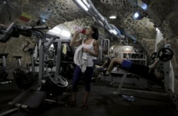 Anoush Belian entrenando en un gimnasio de la Ciudad Vieja de Jerusaln. 