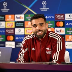 Raya: “Es un placer compartir vestuario con Arrizabalaga”