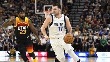 SALT LAKE CITY, UTAH - APRIL 28: Luka Doncic #77 of the Dallas Mavericks drives past Royce O&#039;Neale #23 of the Utah Jazz during the first half of Game 6 of the Western Conference First Round Playoffs at Vivint Smart Home Arena on April 28, 2022 in Salt Lake City, Utah. NOTE TO USER: User expressly acknowledges and agrees that, by downloading and/or using this Photograph, user is consenting to the terms and conditions of the Getty Images License Agreement.   Alex Goodlett/Getty Images/AFP
 == FOR NEWSPAPERS, INTERNET, TELCOS &amp; TELEVISION USE ONLY ==
