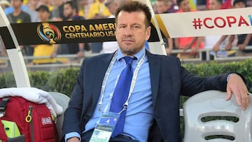 Dunga: "Ecuador nos marcó muy bien y no nos dio espacios"