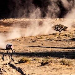 Alonso se estrena entre los favoritos en 'territorio Dakar'