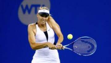 Maria Sharapova, durante su partido ante la checa Barbora Strycova en el torneo de Wuhan.