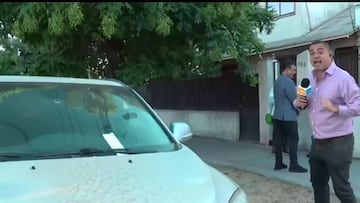 Denuncian auto abandonado en Ñuñoa, aparece su dueño en vivo para ser fiscalizado y esto ocurre: 76 multas