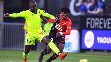 Rennes' Angolan midfielder Eduardo Camavinga (R) vies with Lille's French forward Jonathan Ikone during the French L1 football match between Rennes (SRFC) and Lille (LOSC) at the Roazhon Park stadium in Rennes, western France, on May 24, 2019