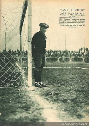 'Maestro' era el apodo del joven portero que, a la edad de 19 años y 263 días, jugó su primer partido por Chile. Por desgracia, Uruguay amargó su debut tras golear a La Roja por 4-0 el 2 de julio de 1916, en el marco de Copa América.