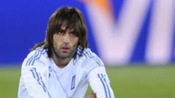 Samaras es el tercer punta que desea Quique