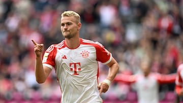 Bayern Munich's Dutch defender #04 Matthijs de Ligt celebrates after scoring the 3-0 goal during the German first division Bundesliga football match between 1. FC Bayern Munich and VfL Bochum in Munich, southern Germany, on September 23, 2023. (Photo by CHRISTOF STACHE / AFP) / DFL REGULATIONS PROHIBIT ANY USE OF PHOTOGRAPHS AS IMAGE SEQUENCES AND/OR QUASI-VIDEO