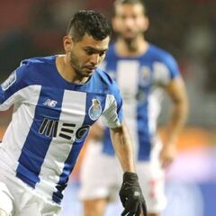 Mientras jugó con el Porto, robaron la casa del 'Tecatito'