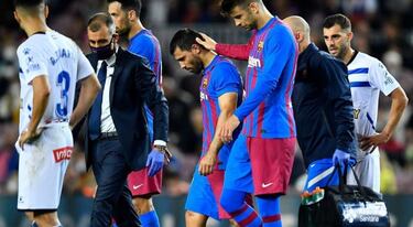 Ag¨¹ero: ¡°En cuanto se fue Messi el Bar?a me ofreci¨® el 10...¡±