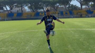 Fracasó en Colo Colo y ahora fichó en Italia: ¡miren lo que hizo en su presentación!