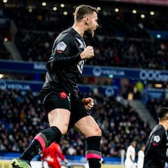 El Lille vence al Lyon y hunde todavía más a los de Bosz