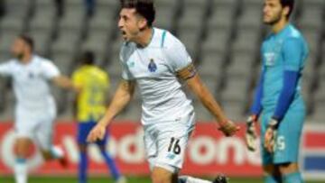 Héctor Herrera anotó su segundo gol de la temporada con el Porto.