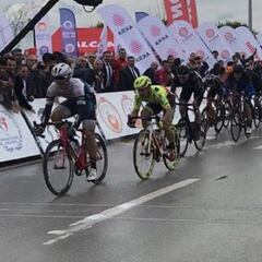 El Polartec-Kometa de Contador logra su primera victoria como continental