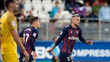 10/12/23 PARTIDO SEGUNDA DIVISION 
SD EIBAR- FC ANDORRA
GOL 1-1 gol STOICHKOV  jugador del SD EIBAR
ALEGRIA 
