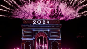 La celebración de Año Nuevo en París, con tintes olímpicos.