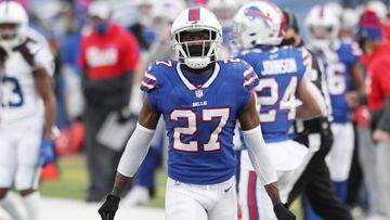 ORCHARD PARK, NEW YORK - JANUARY 09: Tre&#039;Davious White #27 of the Buffalo Bills celebrates after breaking up a pass during the second half of the AFC Wild Card playoff game against the Indianapolis Colts at Bills Stadium on January 09, 2021 in Orchar