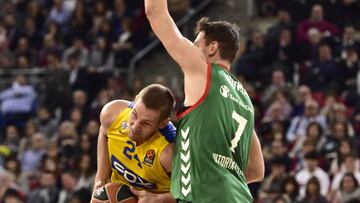 El Baskonia remonta 18 puntos, pero falla en la última jugada