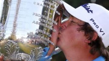 Jason Dufner, ganador del US PGA, ocupa la octava posición
